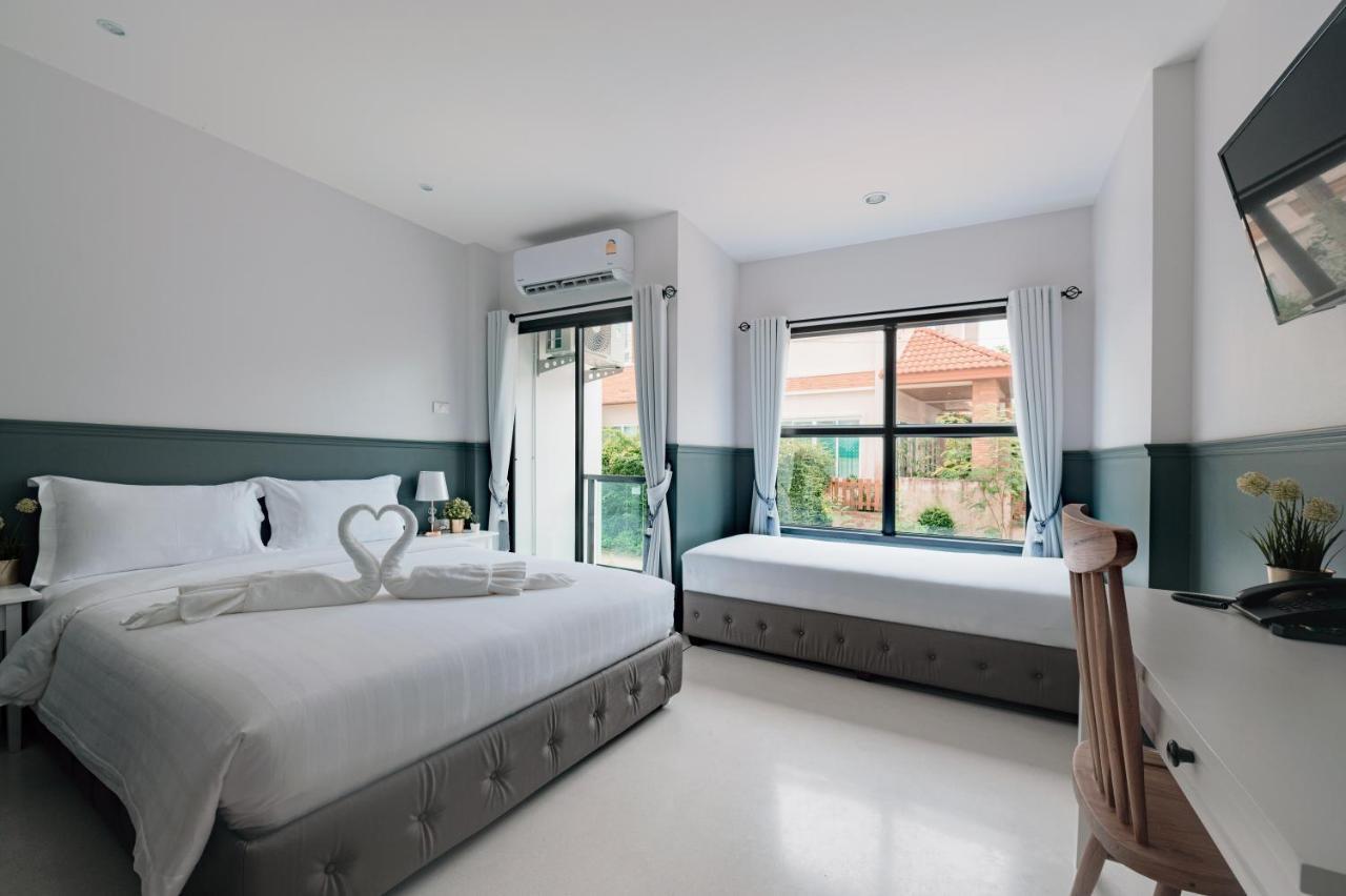 Chanita Hotel Chumphon Eksteriør bilde